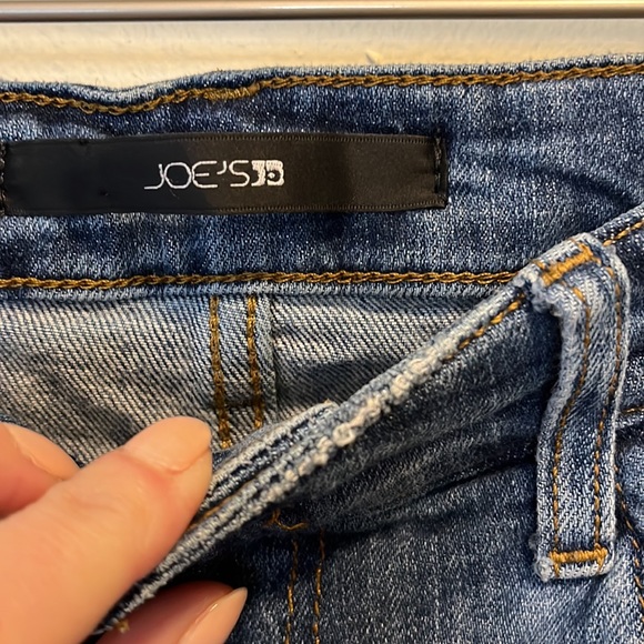 Joe’s Jeans Distressed Denim Size 27 - Picture 4 of 7